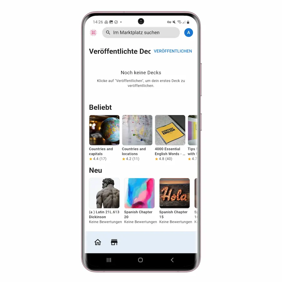 Smartphone mit Space App: Space Marktplatz mit verschiedenen verfügbaren Karteikartendecks
